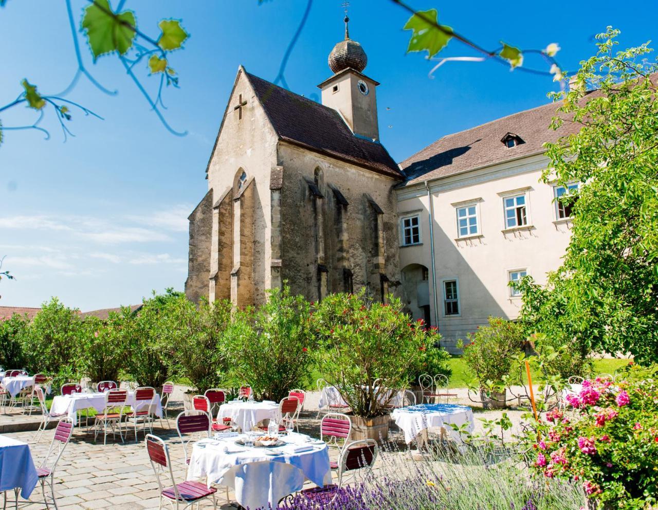 Gut Oberstockstall Otel Kirchberg am Wagram Dış mekan fotoğraf